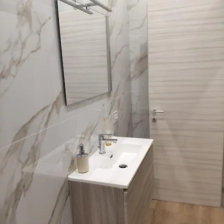 Domus Rhegium فندق مبيت وإفطار