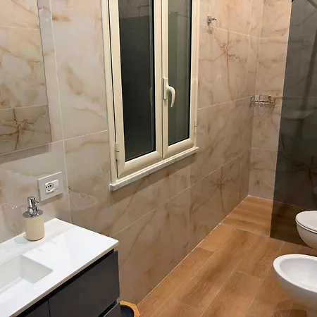Domus Rhegium فندق مبيت وإفطار *