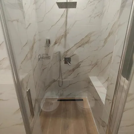 فندق مبيت وإفطار Domus Rhegium ريجّو دي كالابريا